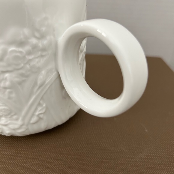 Liuli Living Four Seasons Of Leisure Bone China Coffee And Tea Set. New In Box - Picture 7 of 16